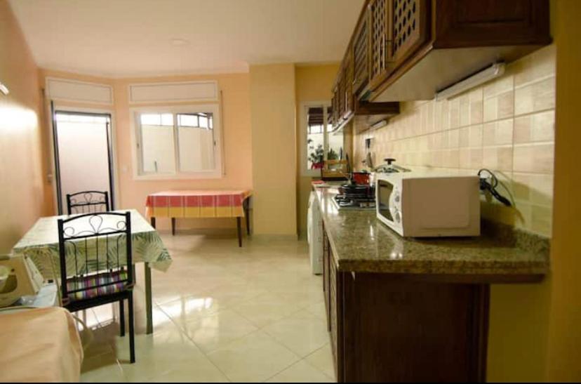 טנג'יר Appartement Elegant Et Climatise Au Centre Avec Terrasse - Proche Plage Et Attractions ! מראה חיצוני תמונה